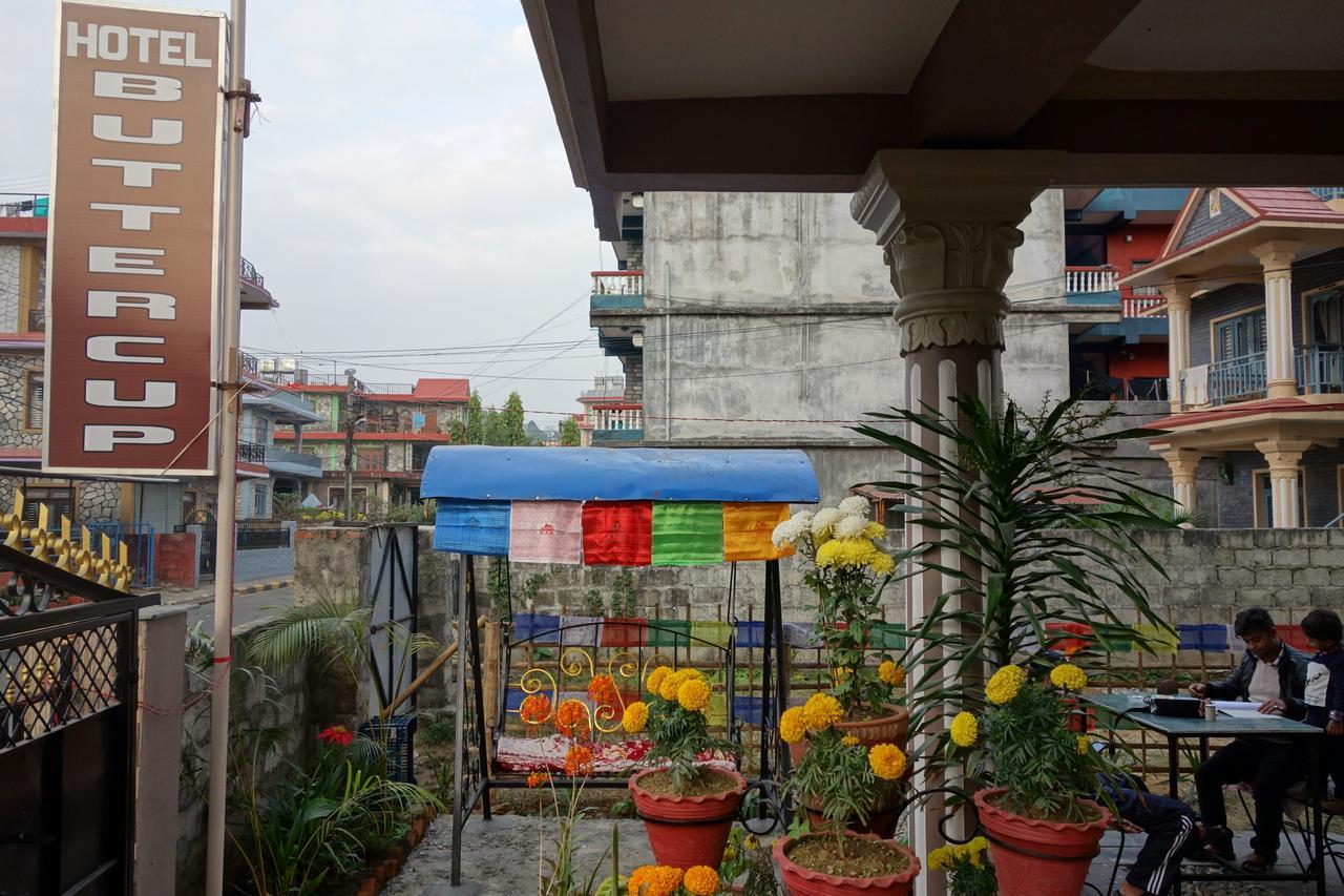 Hotel Buttercup Pokhara Bagian luar foto