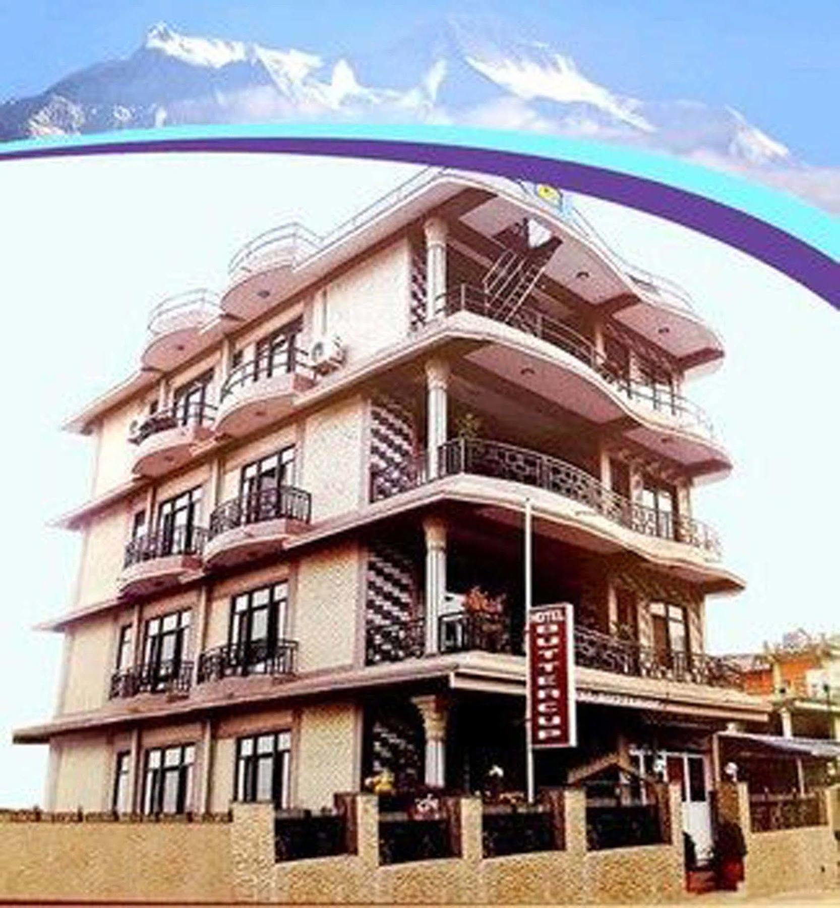 Hotel Buttercup Pokhara Bagian luar foto